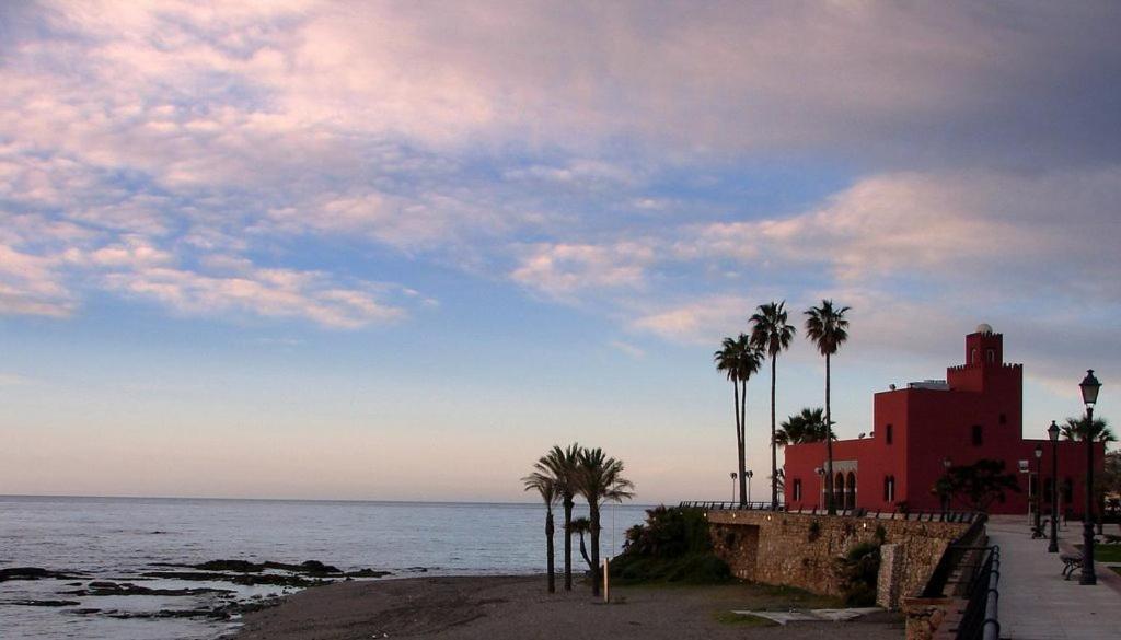 Апартаменты Parque De La Paloma Area - Benalmadena Costa Экстерьер фото